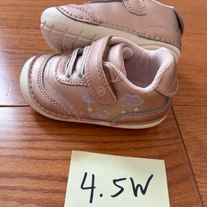 Stride Rite Toddler Girl 4.5 Wide